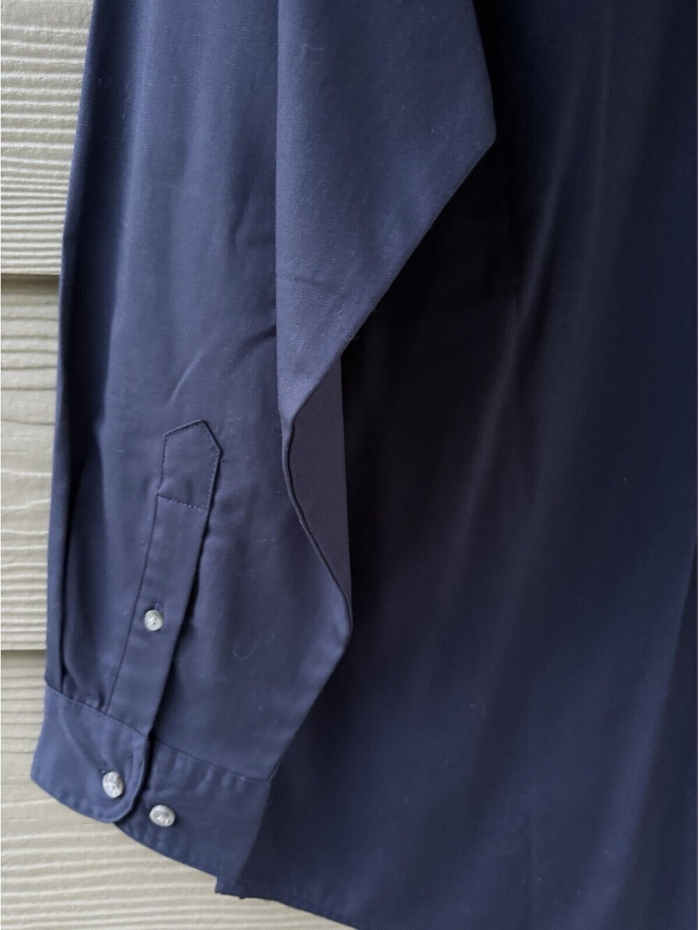 Wrangler Rugged Wear Men's L Button Down Wrinkle Resist Cotton Navy Blue Shirt - Picture 6 of 8